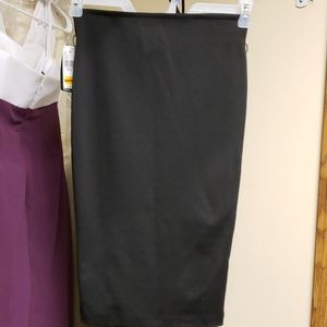 Simple pencil skirt